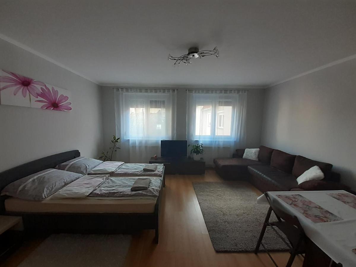 Tukan Apartment *
